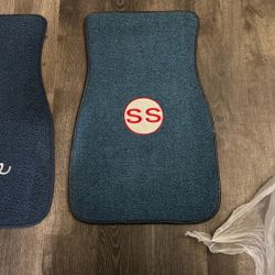 Floor Mats 