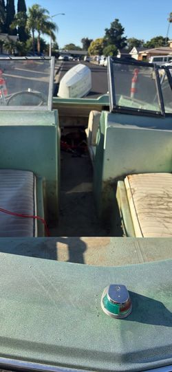 Trihull boat