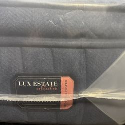 Stearns & Foster Lux Estate Medium King Size Pillow Top Mattress