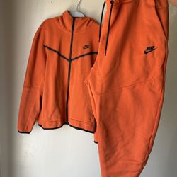 Nike Sportswear Tech Full Zipup 2pc