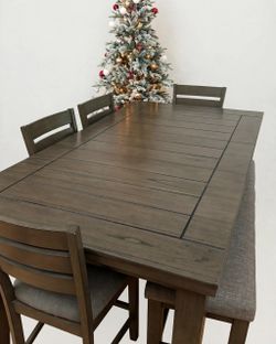 Kitchen table