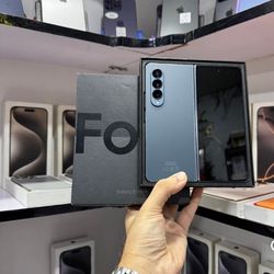 Samsung Galaxy Z Fold 4