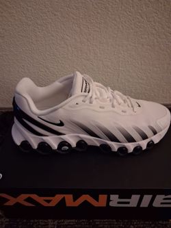 Nike Air Max DN8 /Size Men's 10