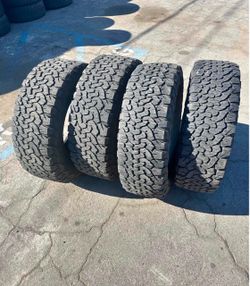 275/70-17 Bfgoodich Ko2 Tires en excelentes condiciones de vida las 4