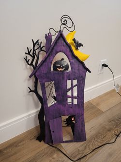 Metal Haunted House Stand Halloween 