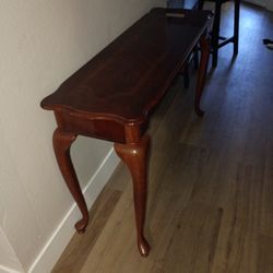 Chery Wood Beautiful Behind The Couch Table. Amazing Condition. 