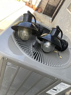Used Outdoor lights