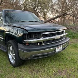 Chevrolet Tahoe Front End 