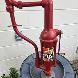 Vintage Hand Crack Oil Pump Castrol GTX