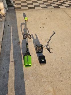 brushless Greenworks Pro 60-volt weed wacker