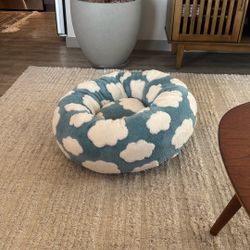 Cat Bed (Brand New)