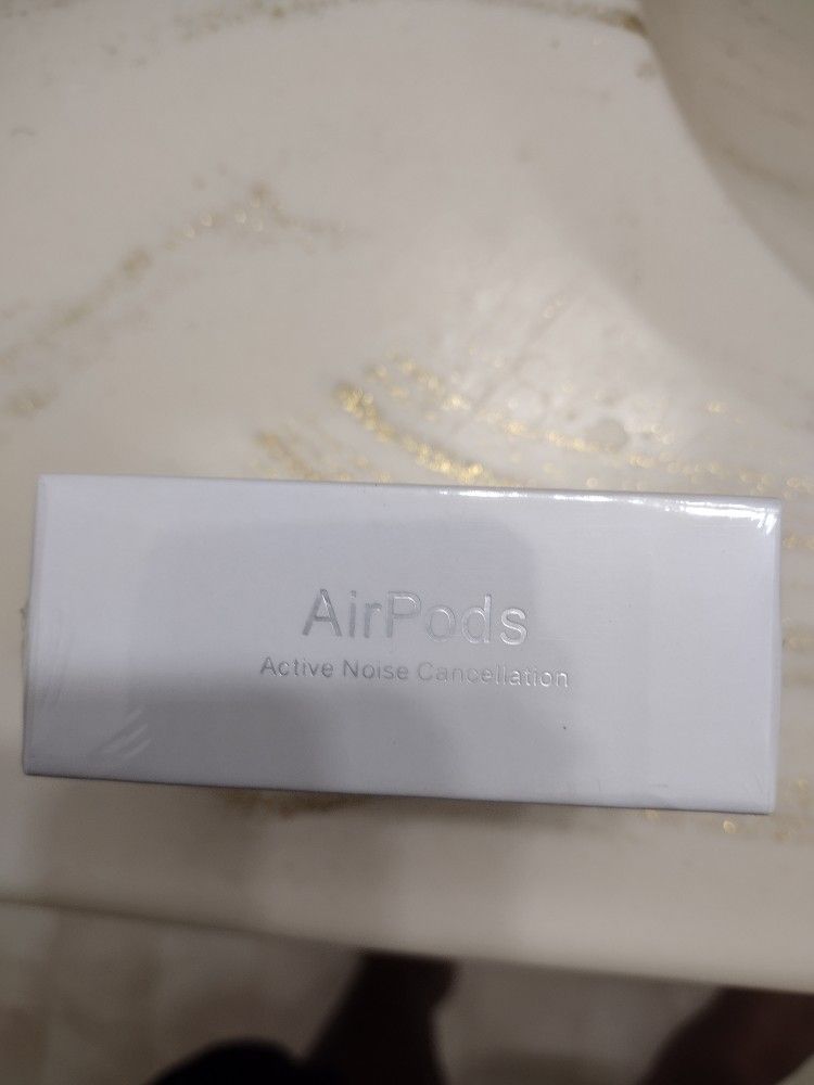 Apple Airpods Pros 4