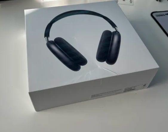 AirPod Max- Space Grey