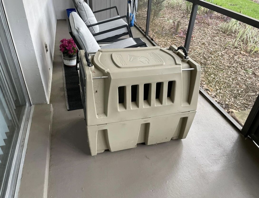 Dog-Gunner-Kennel-G1-L