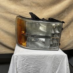 GMC HEAD LIGHTS