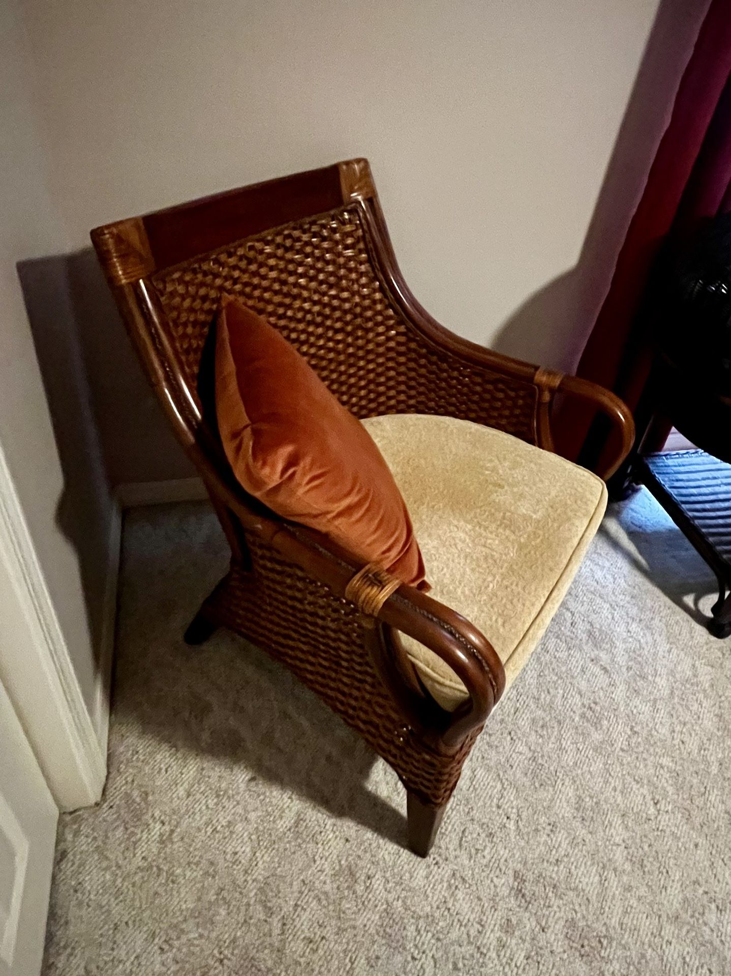 Vintage Wicker Chair —excellent Condition 