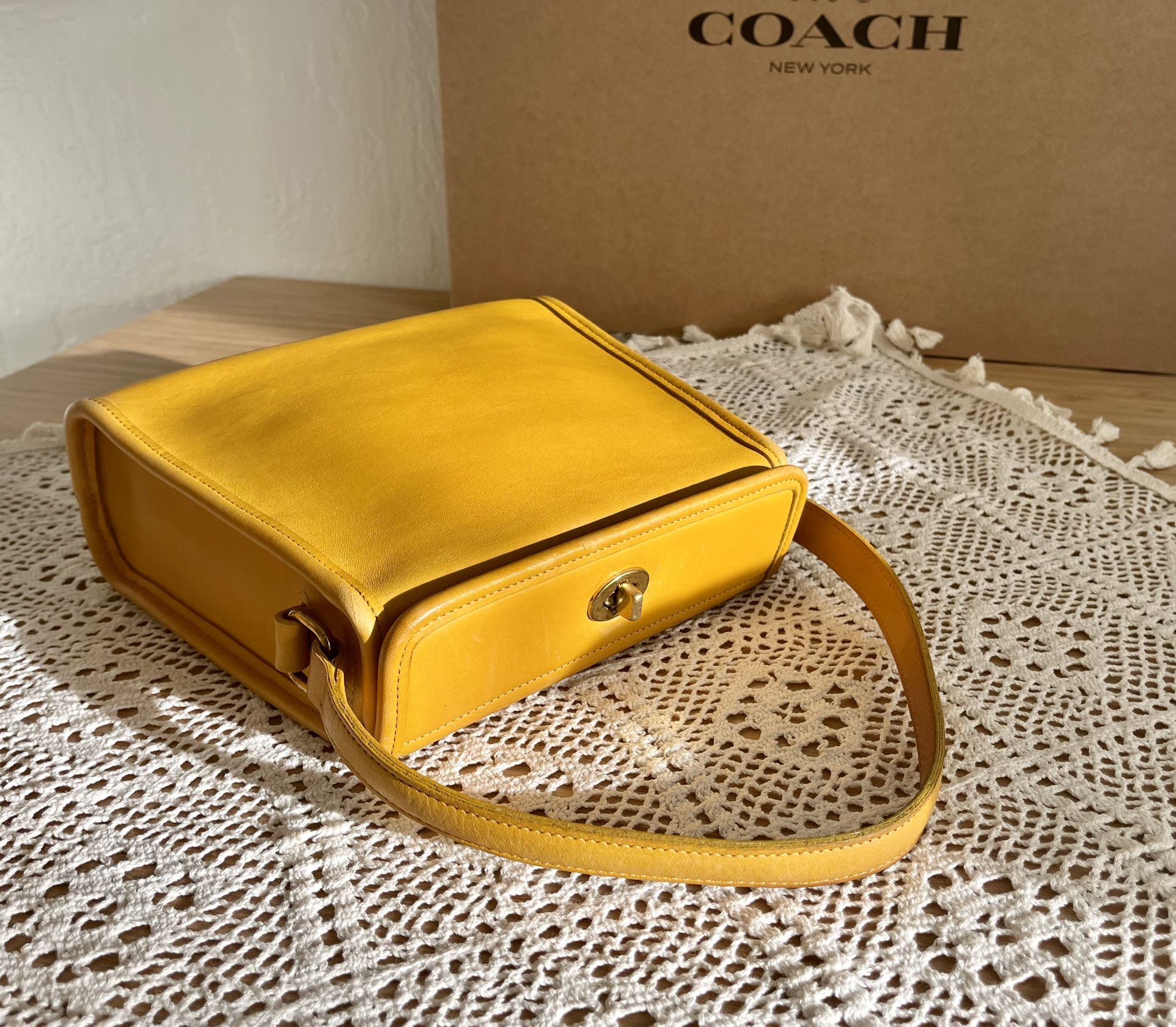 Rare Vintage Coach Geometric Bag 9043 Top Handle Leather Bag for 