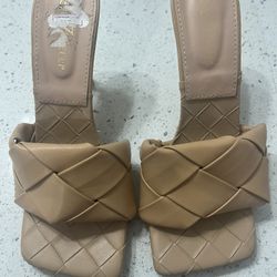 Nude Heels Size 6