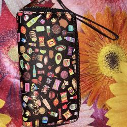 MeVale Creations Wallet 