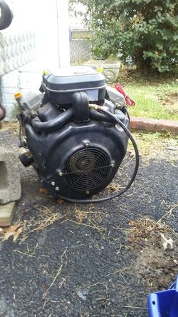 32 HP Propane u can convert 2 gas