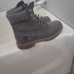 Timberland  Boots Sz 9.5 