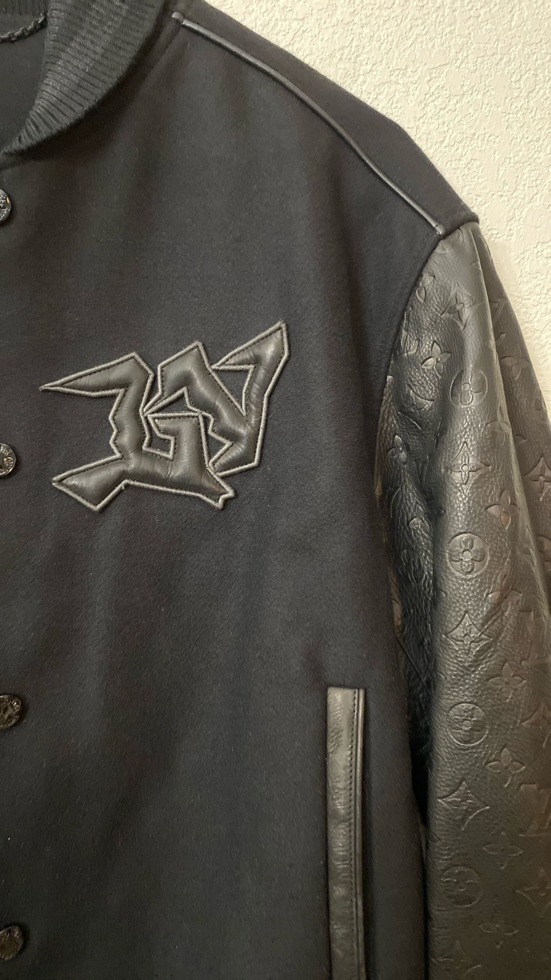 Men’s Louis Vuitton Leather & Wool Varsity Jacket Size (L)