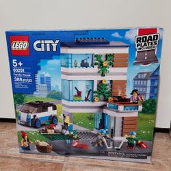 LEGO City 60291 Family House