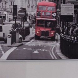 Large Art And Flower Vase With Decor