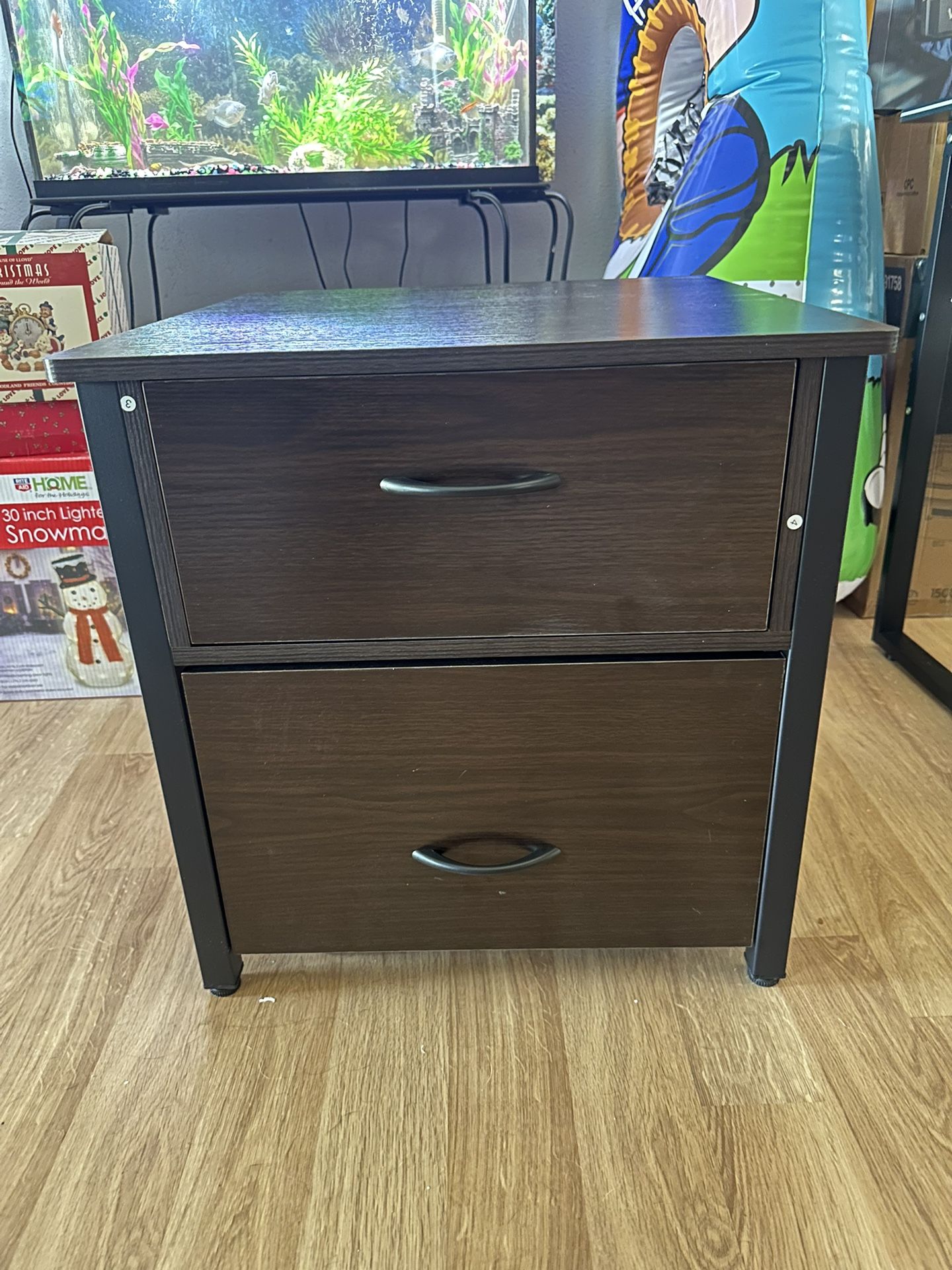 Nightstand/End Table