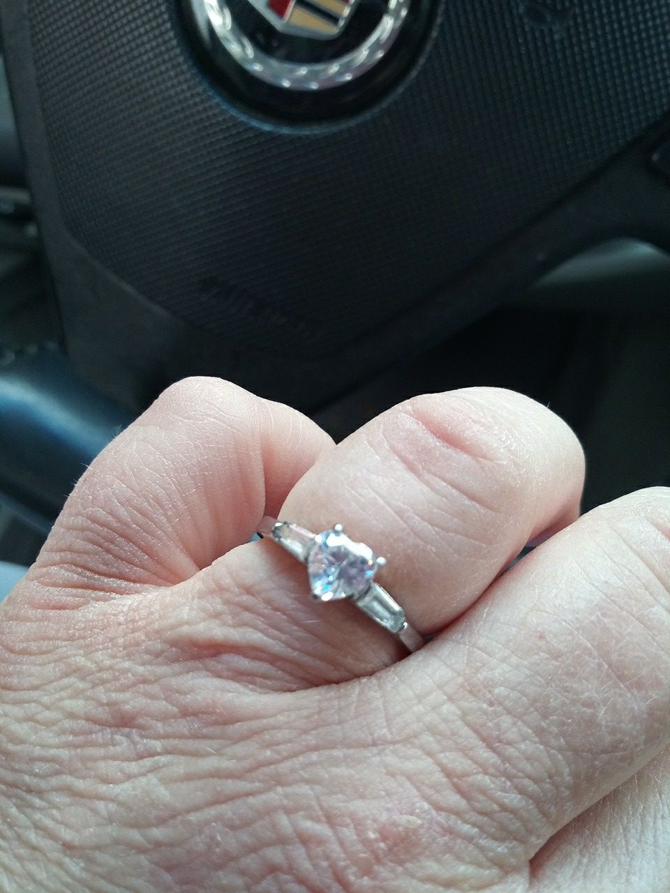 Tx316 heart shapped ring