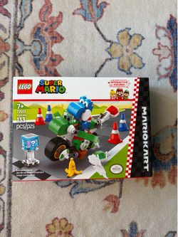 Super Mario lego set 133 pcs 72031 Unopened with scratches