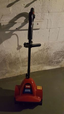 Toro electric power shovel