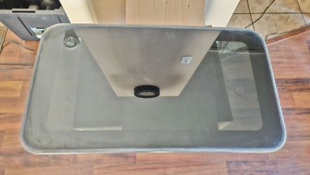 Sunroof/moonroof for a 2000-2006 Chevy, Gmc, Yukon, Tahoe, Suburban  etc