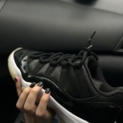 Jordan 11 Size 8.5 Men
