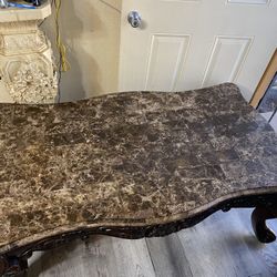 marble table 