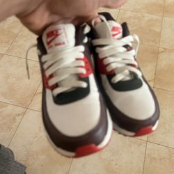 Kids nikey airmax 95s