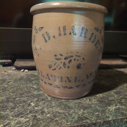 Antique R D Harden Palatine Wva Crock