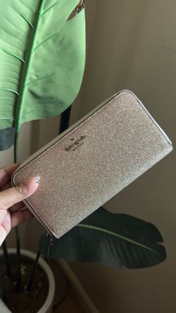 Kate’s spade wallet