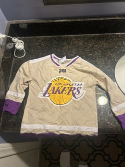 kids laker shirt long sleeve size 4