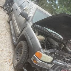 Gmc Yukon Xl Denali Parts 