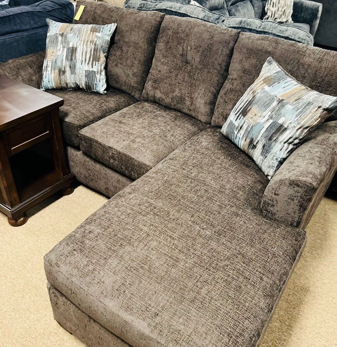 Reversible Chaise Nice Sectional