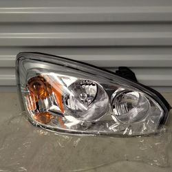 FREE LOCAL DELIVERY Chevrolet Malibu RIGHT Headlight  2004 2005 2006 2007 2008