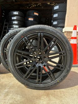 22" Matte Black Wheels & Lexani 275/40R22 Tires – Set of 4 – Free Install & Balance