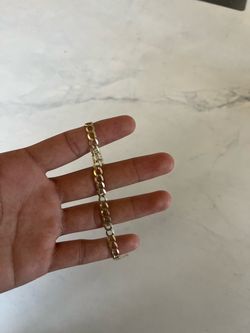 Curb link 10k bracelet