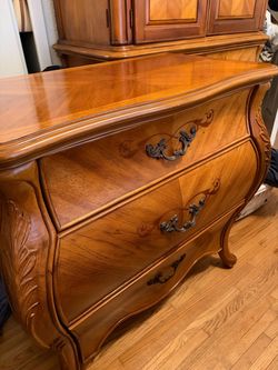 Night stand