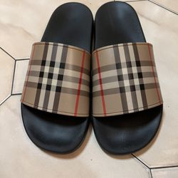 Burberry Slide