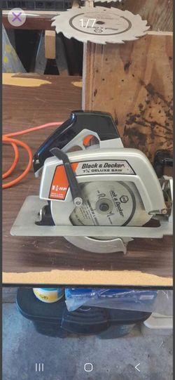 Black and Decker Circular Saw