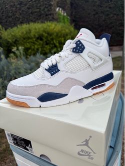 Jordan 4 Retro SB Navy Size 8 Brand New / DS