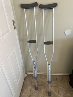 Aluminum Crutches