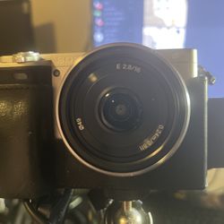 Sony A6000 DSLR Streaming Setup 
